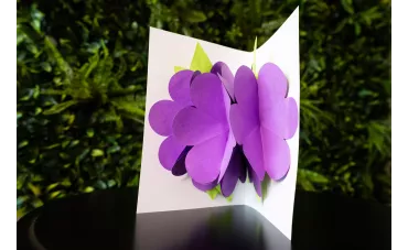 Pop-up card florale : le cadeau idéal pour la fête des mères